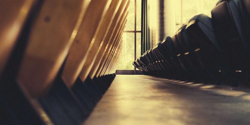 万匹屯中小商户数字化转型：破解日常必需品与日用百货购物新困局