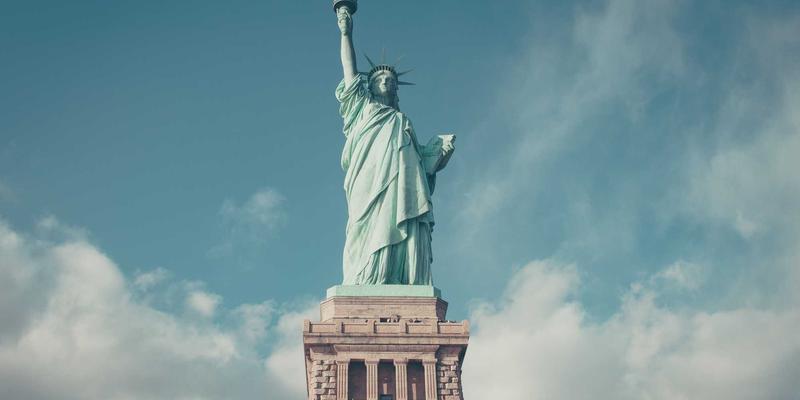 万匹屯仓储物流枢纽崛起：如何重塑个人护理与日用百货的区域供应链格局