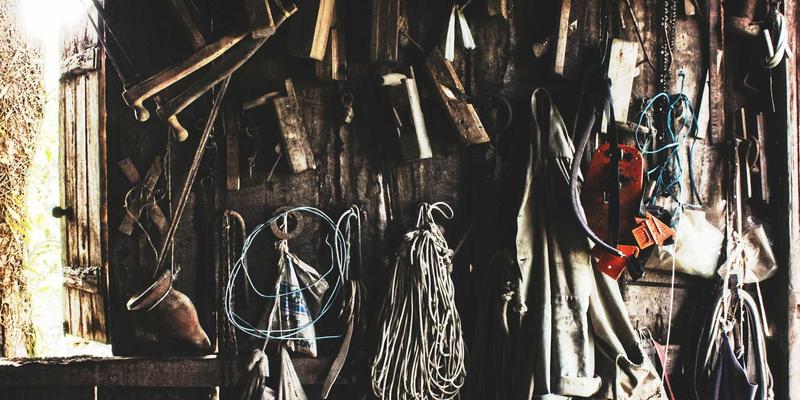 掘金万亿银发经济新蓝海：适老化家居用品的开发策略与市场机遇